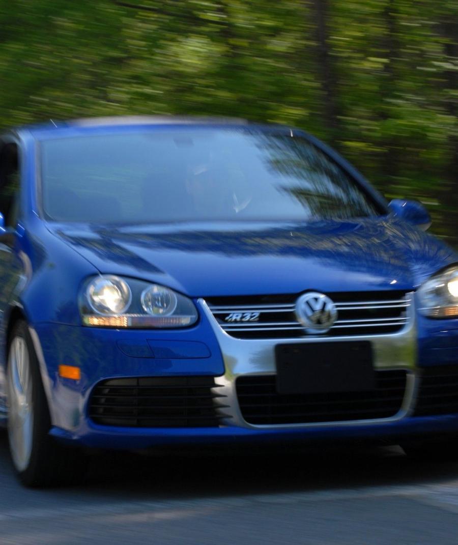  Volkswagen Golf R32 2008 года  (фото 7 из 62)